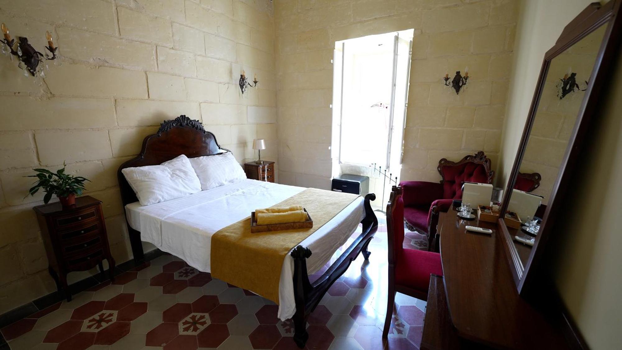 Tinja Bnb Sliema Buitenkant foto